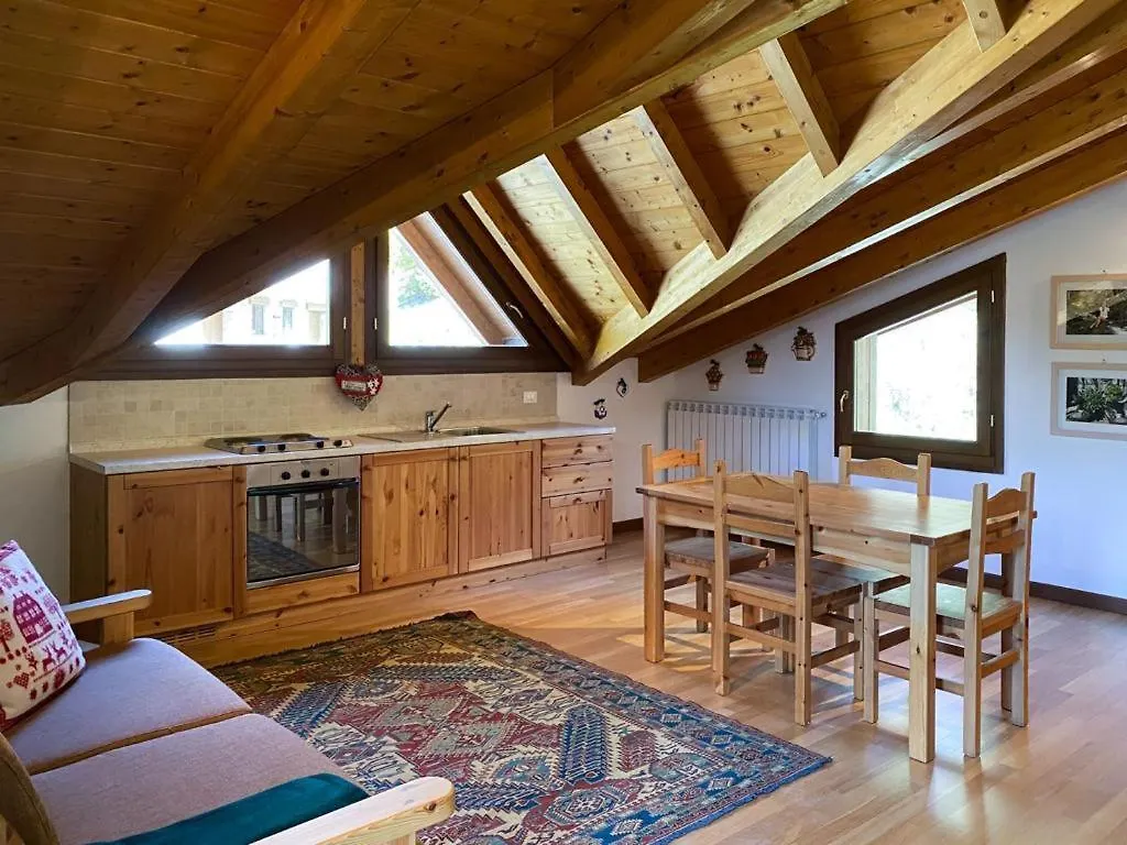 Mansarda Santa Chiara Apartment Temu